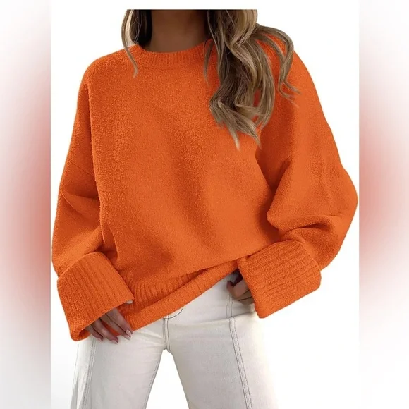 🆕Cozy Women's Sweater - Picture 1 of 3